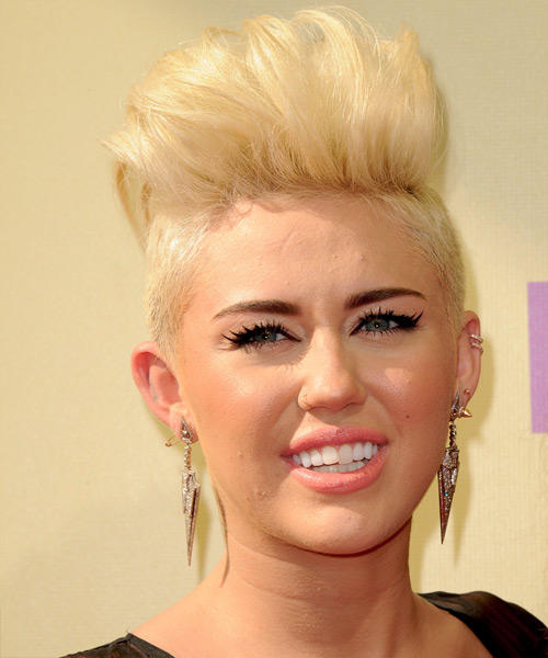 Miley Cyrus Short Mohawk With A Pompadour