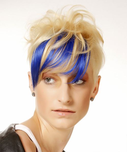 Short And Wicked Two-Tone Emo Hairdo